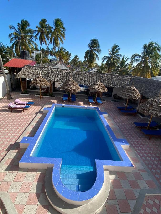 Amani Hotel Падже Екстер'єр фото