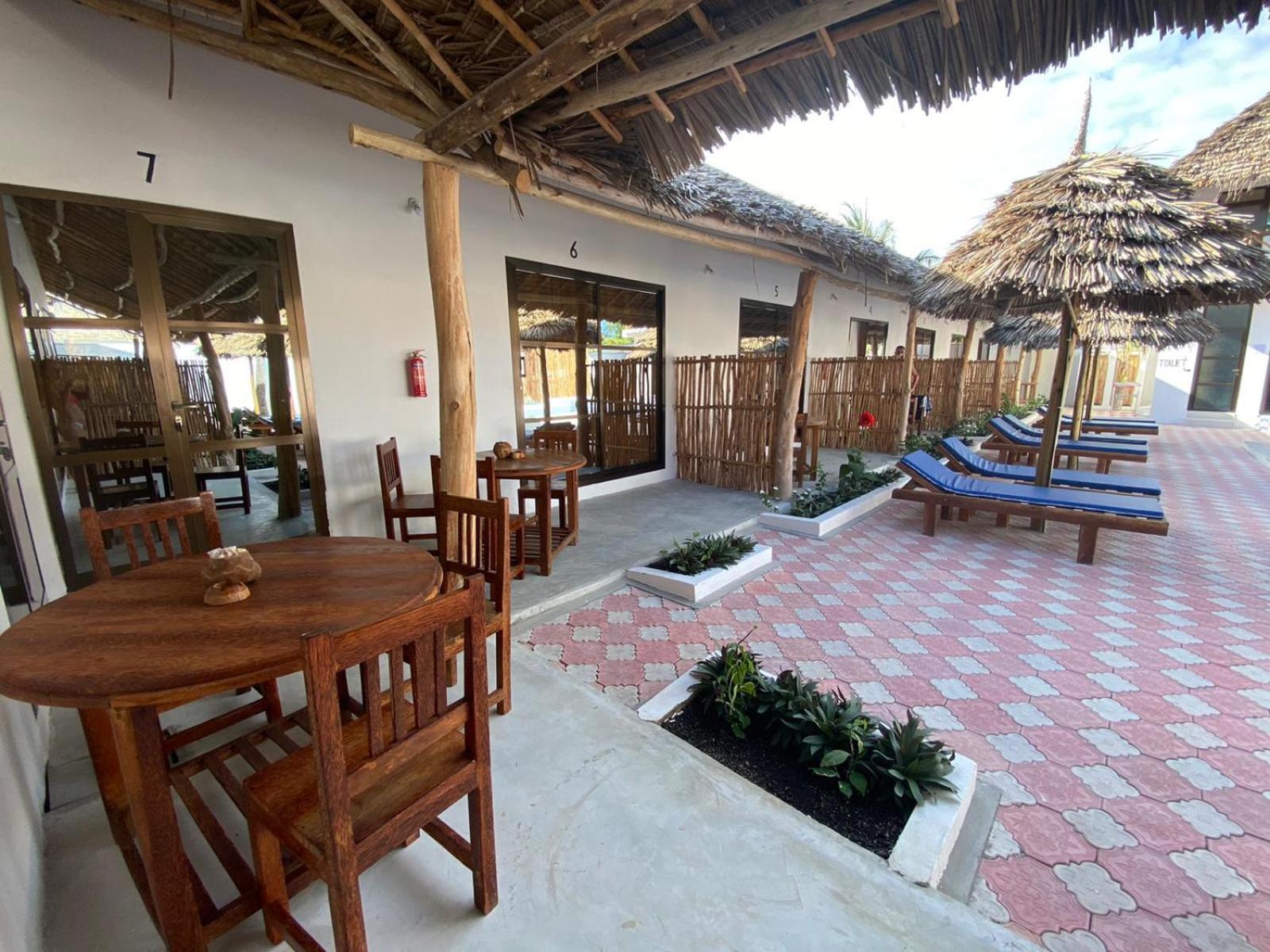 Amani Hotel Падже Екстер'єр фото